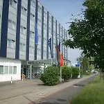 فندق Ramada By Wyndham Hannover Messe لاتزن