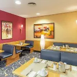 Ramada By Wyndham Hannover Messe لاتزن