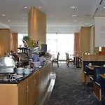 Ramada By Wyndham Hannover Messe فندق 3*