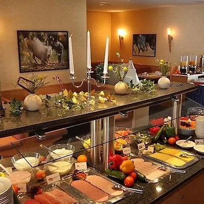 ホテル Ramada By Wyndham Hannover Messe 3*