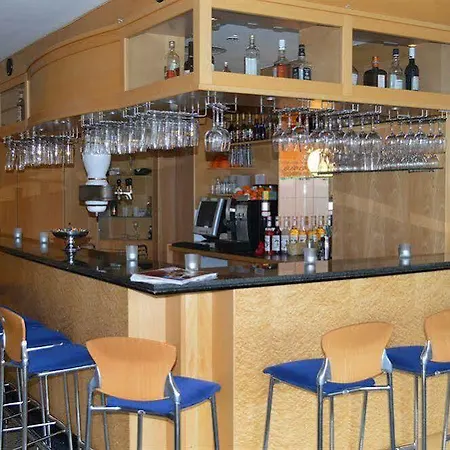 Отель Ramada By Wyndham Hannover Messe 3*