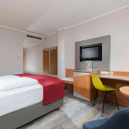 Ramada By Wyndham Hannover Messe 3*