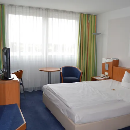 Ramada By Wyndham Hannover Messe 3* Laatzen