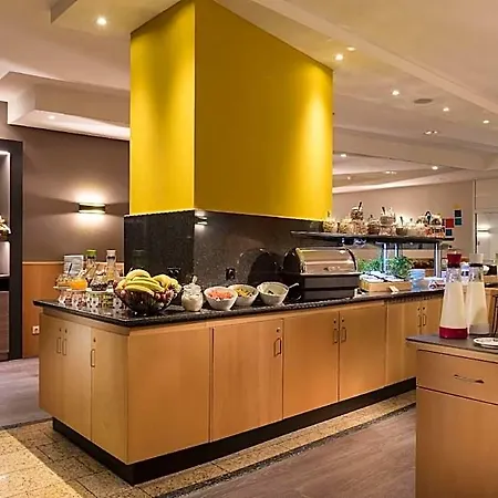 호텔 Ramada By Wyndham Hannover Messe 3*