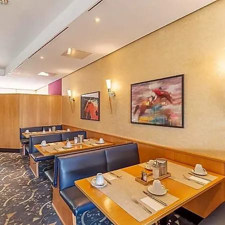Ramada By Wyndham Hannover Messe 3*
