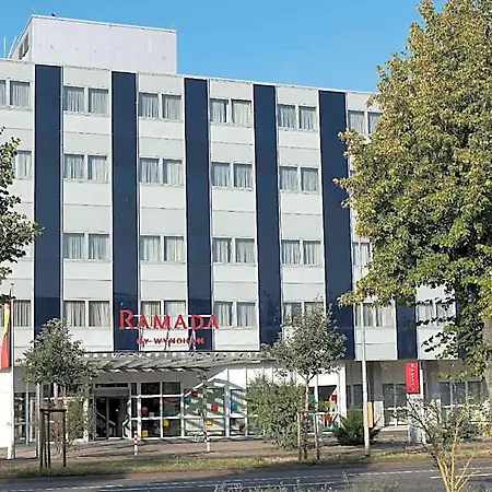 Ramada By Wyndham Hannover Messe 호텔
