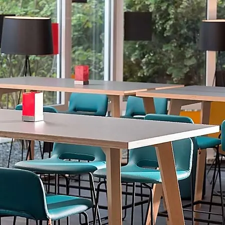 호텔 Ramada By Wyndham Hannover Messe 랏젠