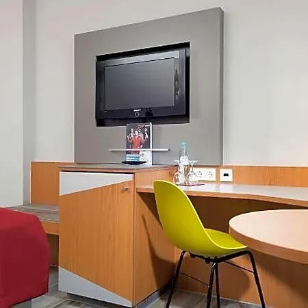 Ramada By Wyndham Hannover Messe 호텔