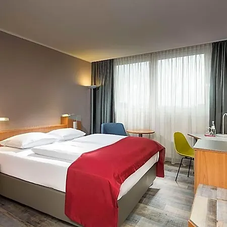 Ramada By Wyndham Hannover Messe 랏젠