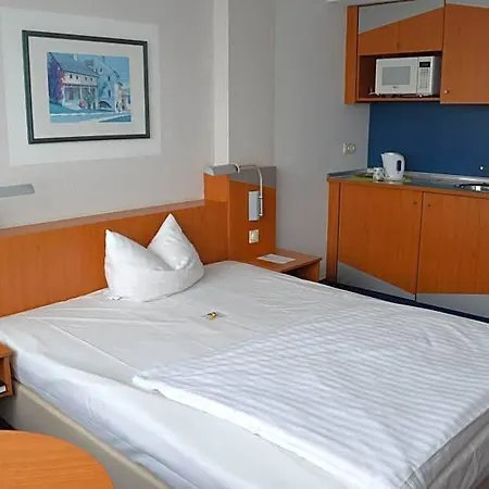 Ramada By Wyndham Hannover Messe 랏젠