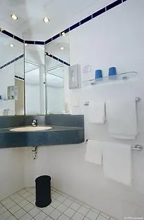 Отель Ramada By Wyndham Hannover Messe 3*