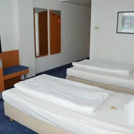 Ramada By Wyndham Hannover Messe 3*