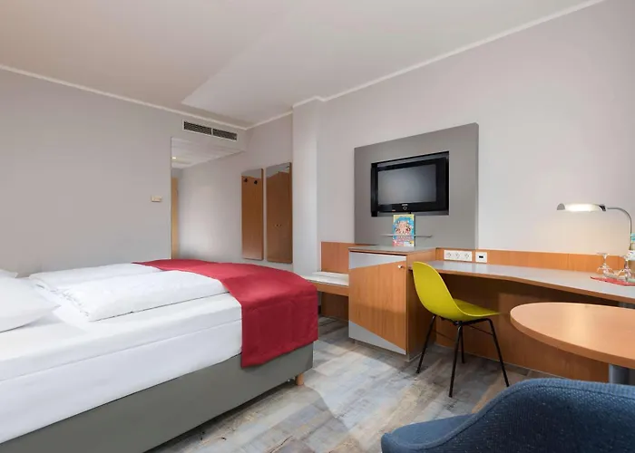 Ramada By Wyndham Hannover Messe 3*