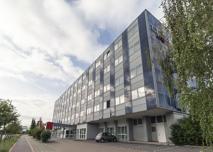 Ramada By Wyndham Hannover Messe 3* Laatzen