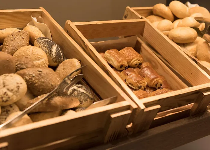 Ramada By Wyndham Hannover Messe 3* Латцен