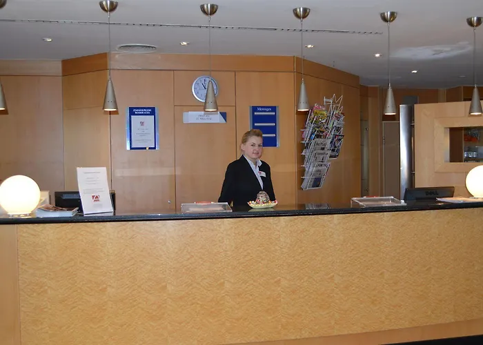 Отель Ramada By Wyndham Hannover Messe 3*