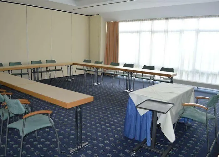 Ramada By Wyndham Hannover Messe 3*