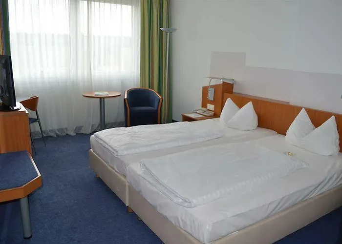 Hotel Ramada By Wyndham Hannover Messe 3*