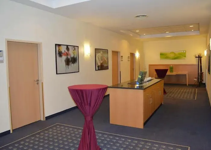 Ramada By Wyndham Hannover Messe 3*