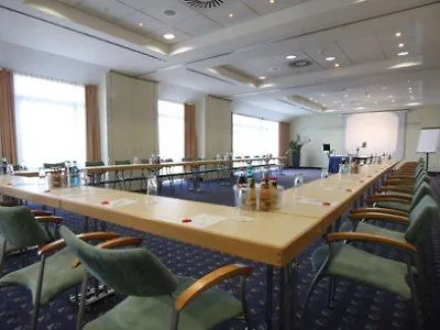 Hotel Ramada By Wyndham Hannover Messe 3*